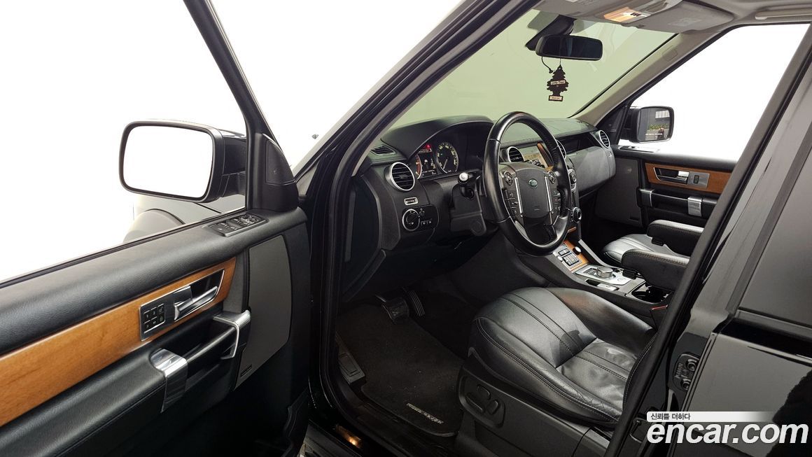 Land Rover Discovery 2013