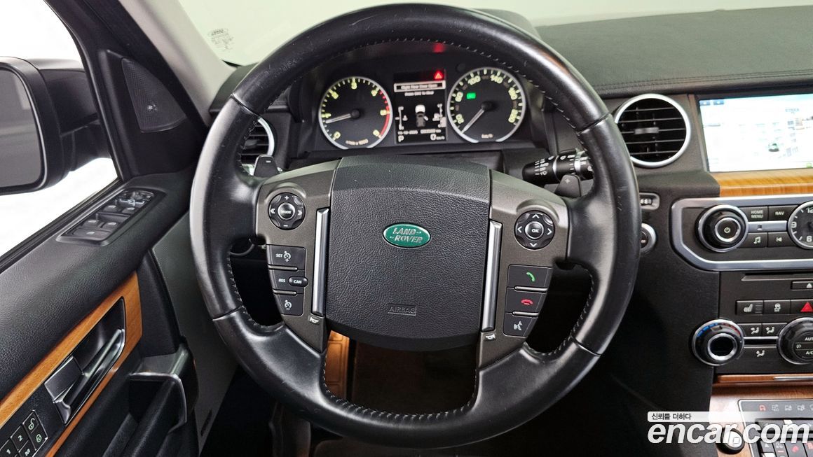 Land Rover Discovery 2013