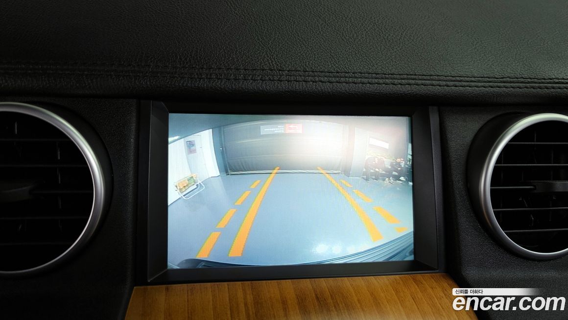 Land Rover Discovery 2013