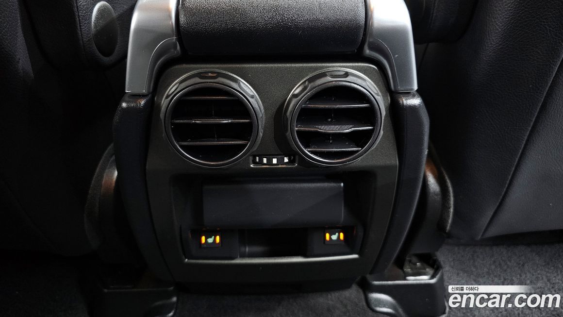 Land Rover Discovery 2013