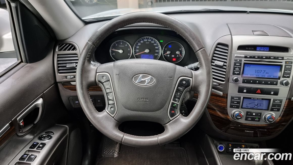 Hyundai Santafe 2011