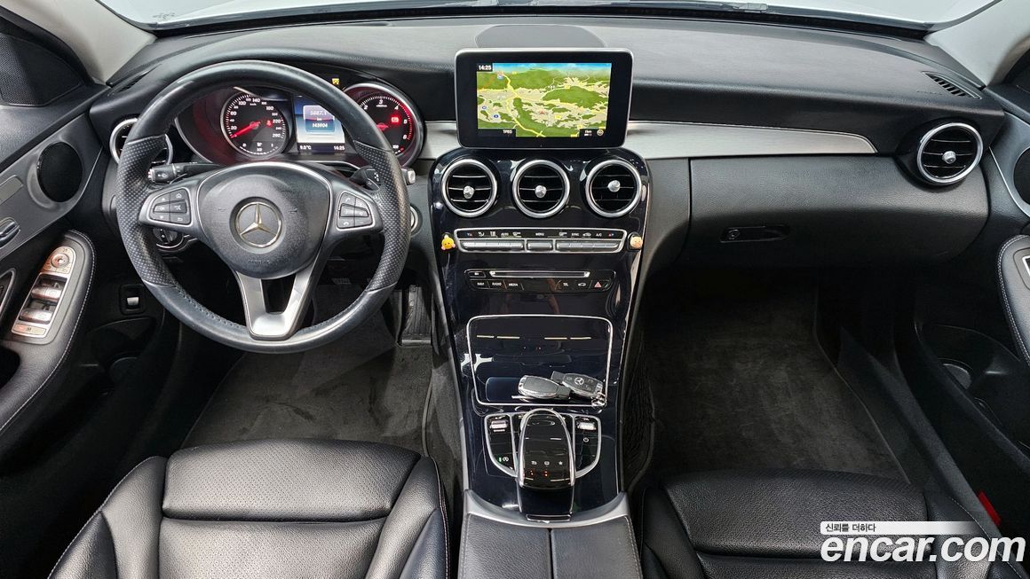 Mercedes-Benz C-Class 2016