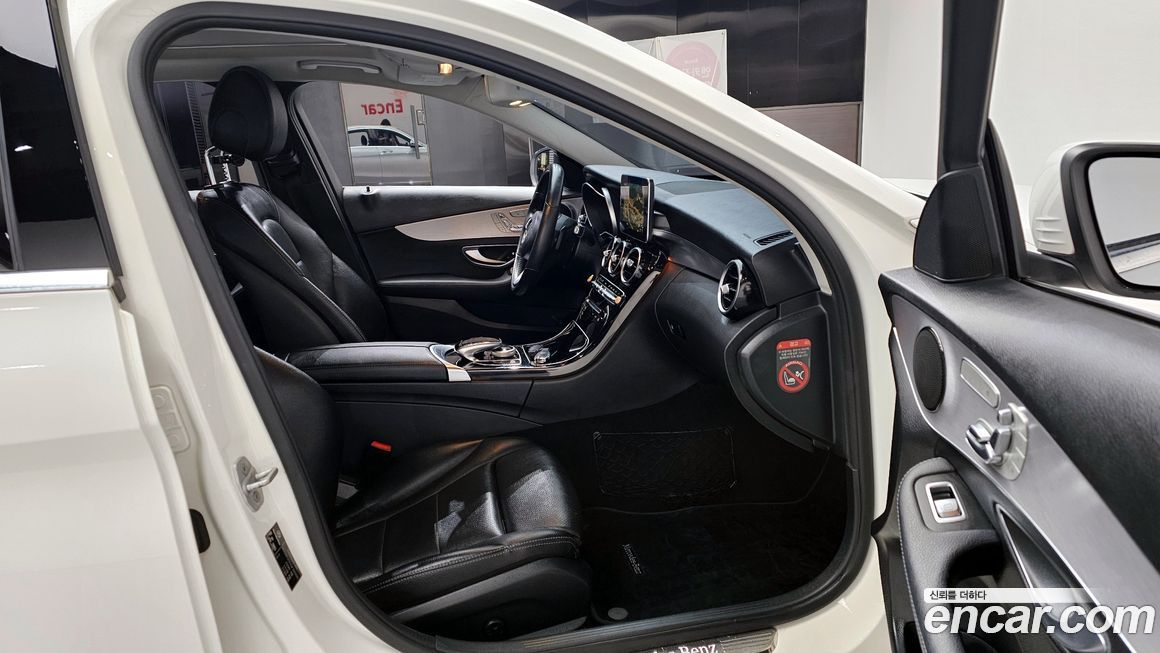 Mercedes-Benz C-Class 2016