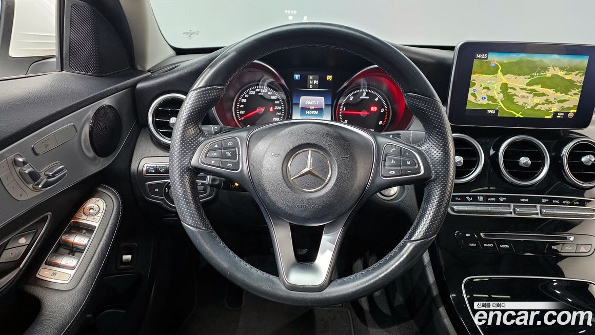 Mercedes-Benz C-Class 2016