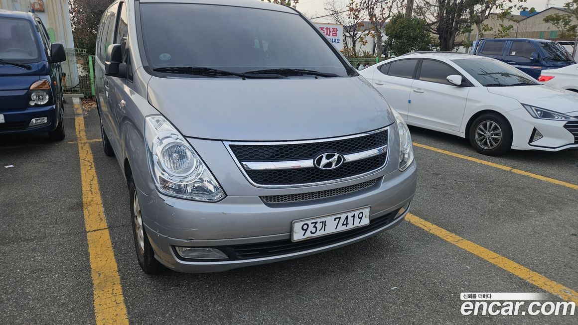 Hyundai Starex 2011