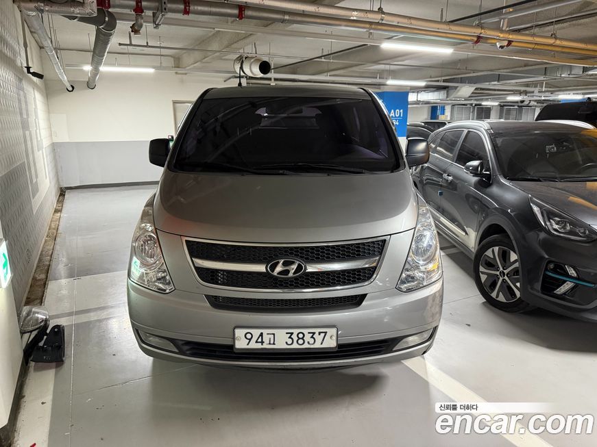 Hyundai Starex 2012