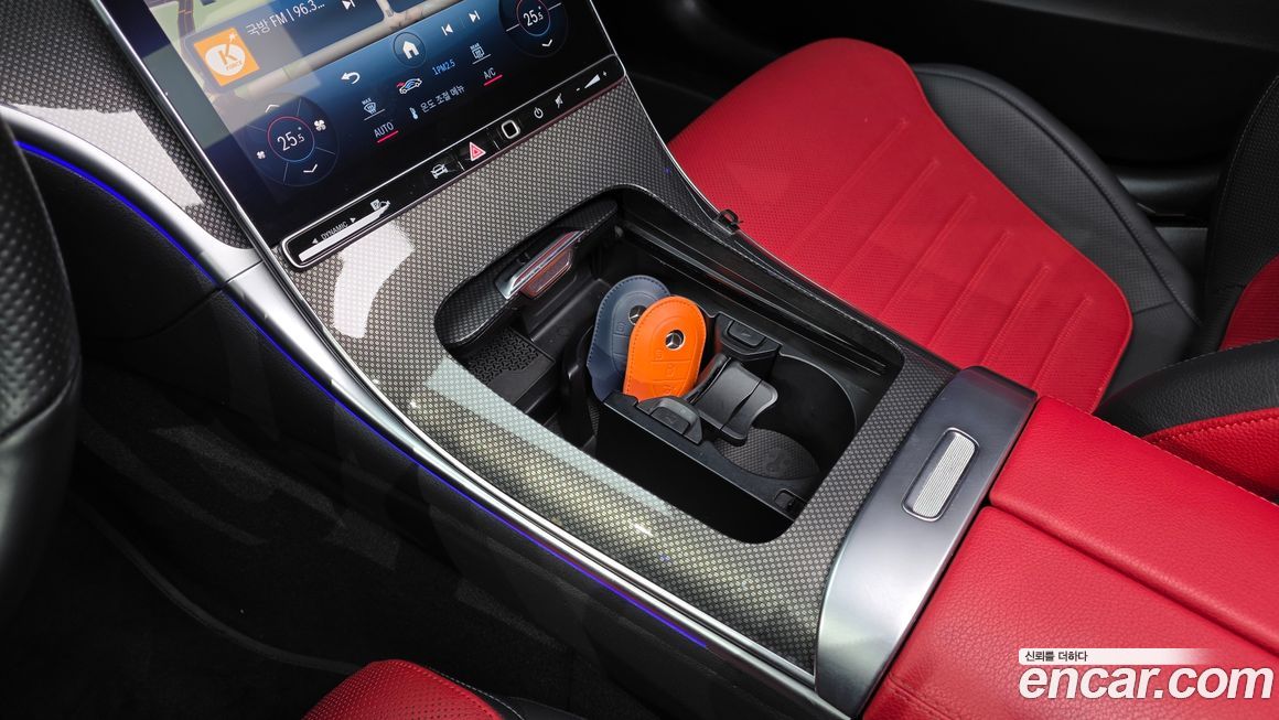 Mercedes-Benz C-Class 2022