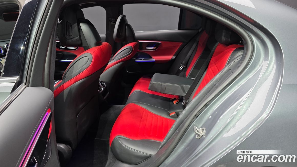 Mercedes-Benz C-Class 2022