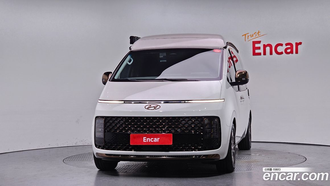 Hyundai Staria 2024