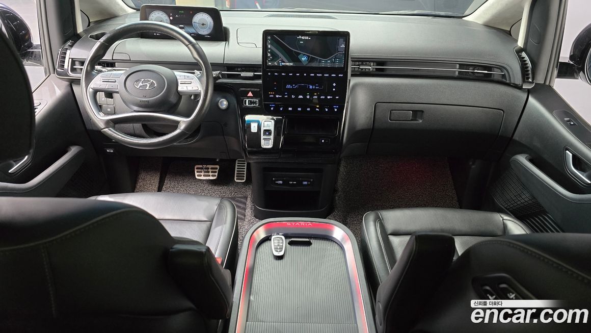 Hyundai Staria 2022