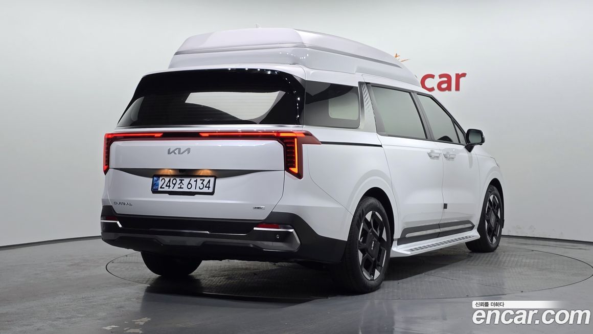 Kia Canival 2024