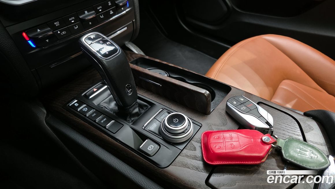 Maserati Ghibli 2022