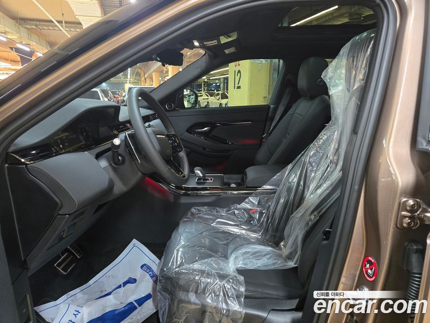 Land Rover Range Rover Evoque 2025