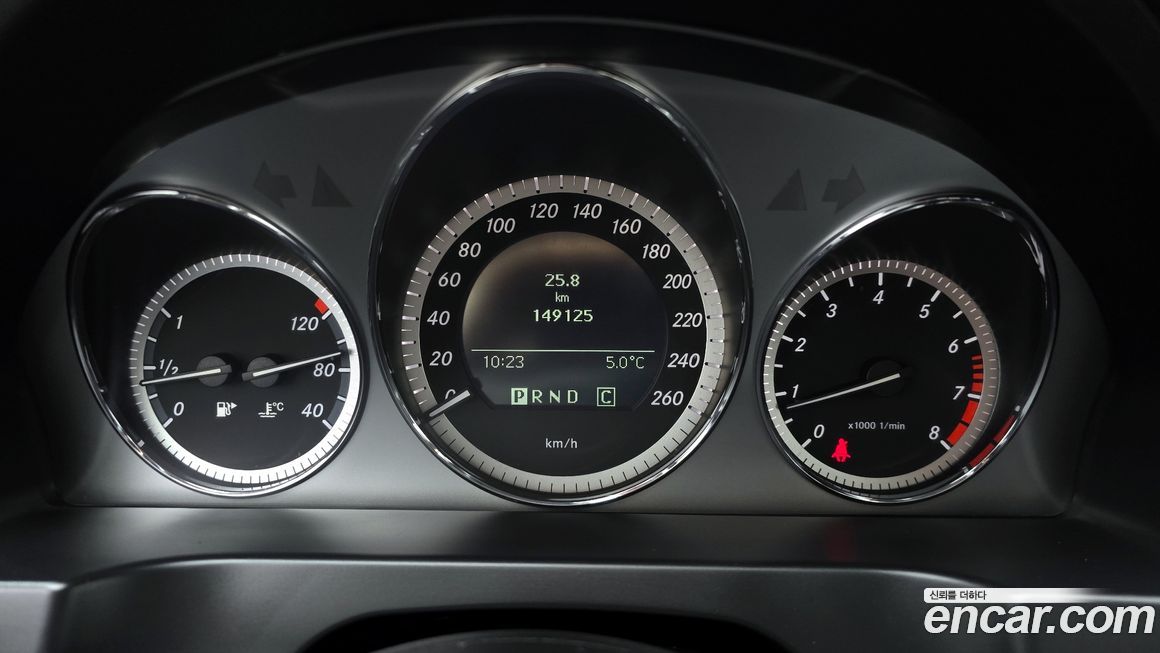 Mercedes-Benz C-Class 2010