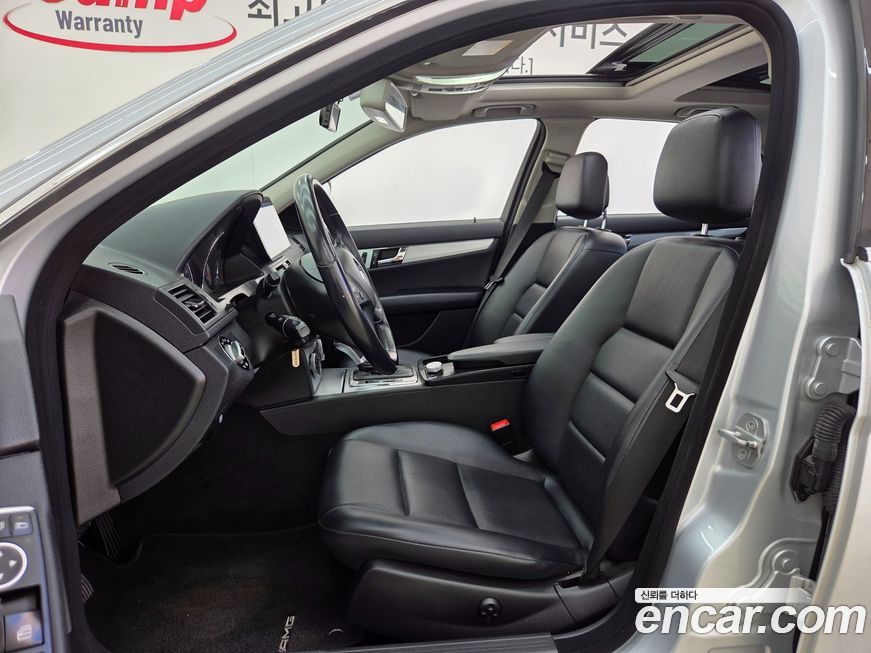 Mercedes-Benz C-Class 2010