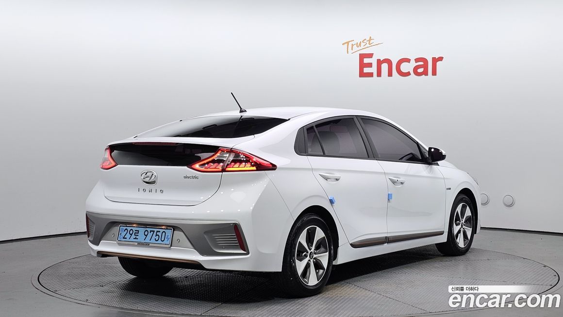Hyundai Ioniq 2018