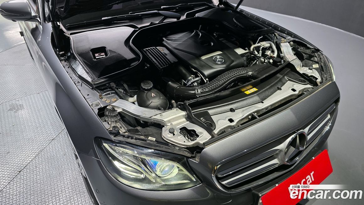 Mercedes-Benz E-Class 2019