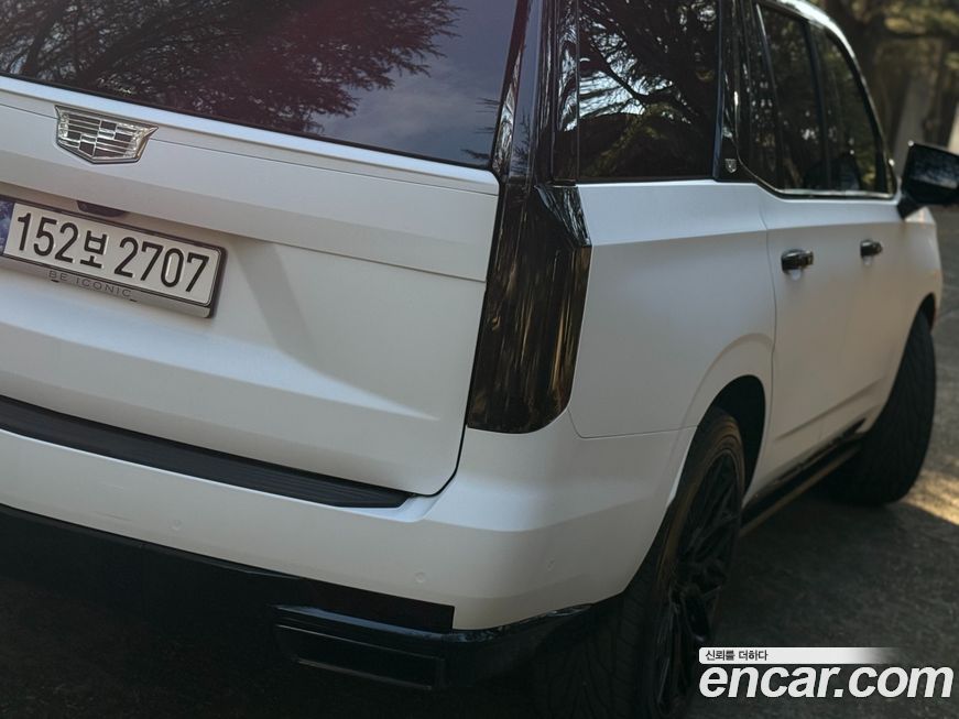 Cadillac Escalade 2023