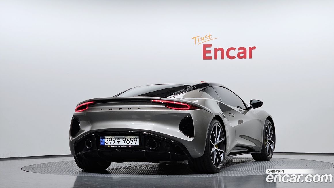 Lotus Emira 2024