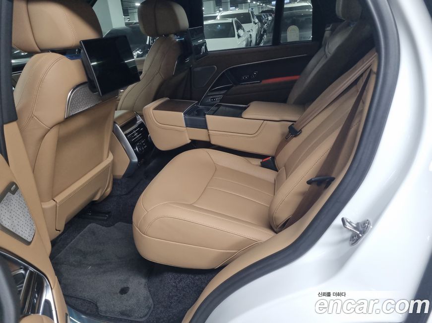 Land Rover Range Rover 2025