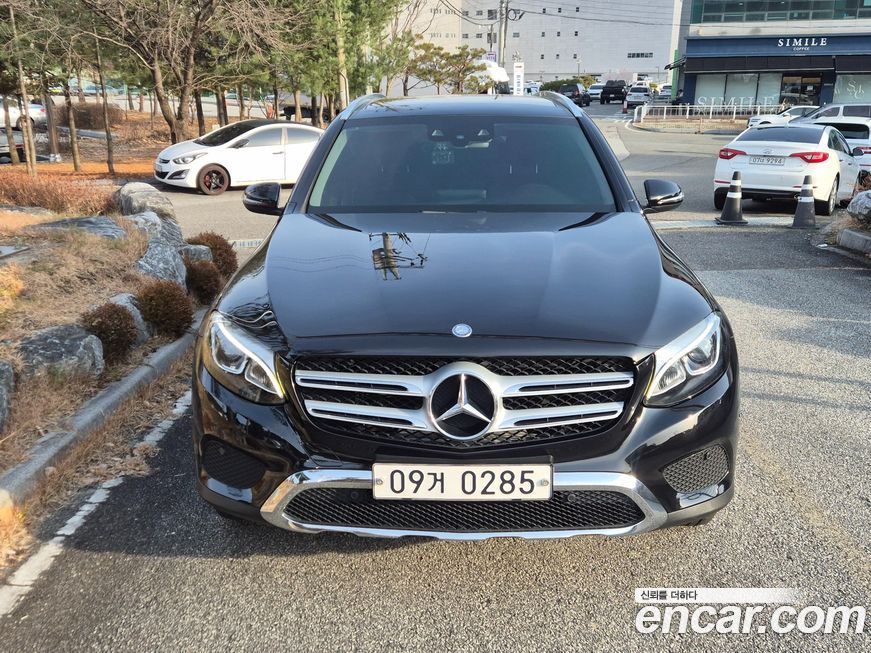 Mercedes-Benz GLC-Class 2017