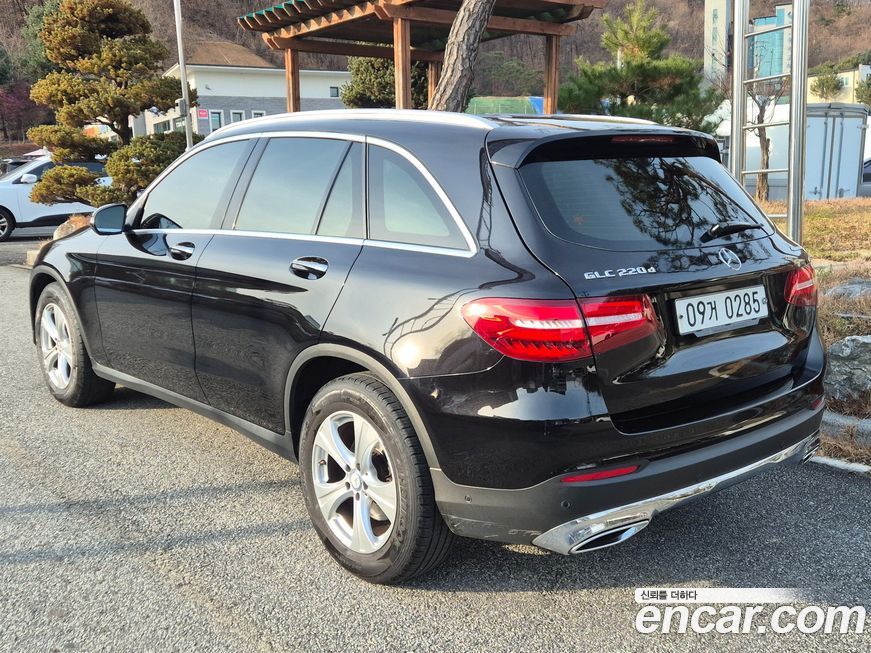 Mercedes-Benz GLC-Class 2017