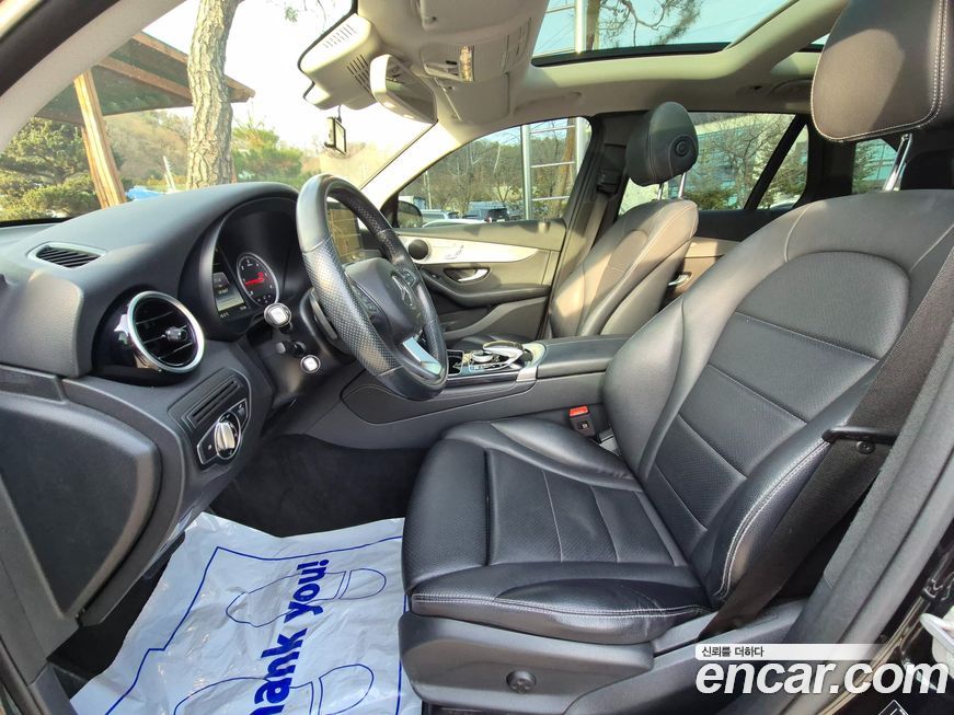 Mercedes-Benz GLC-Class 2017