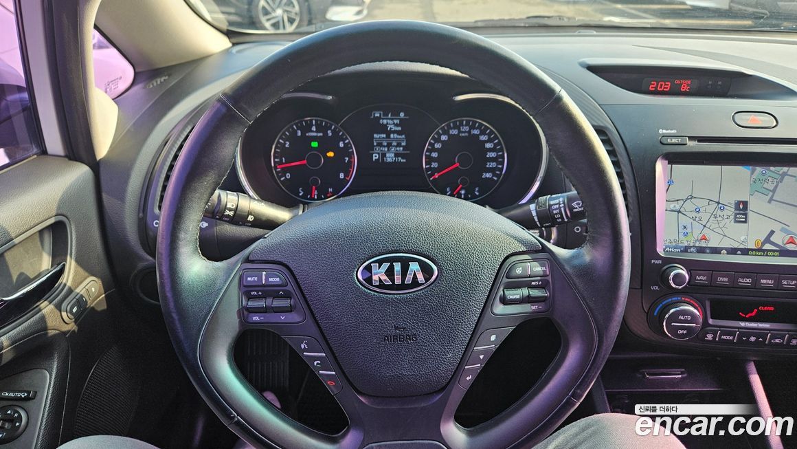 Kia K3 2015