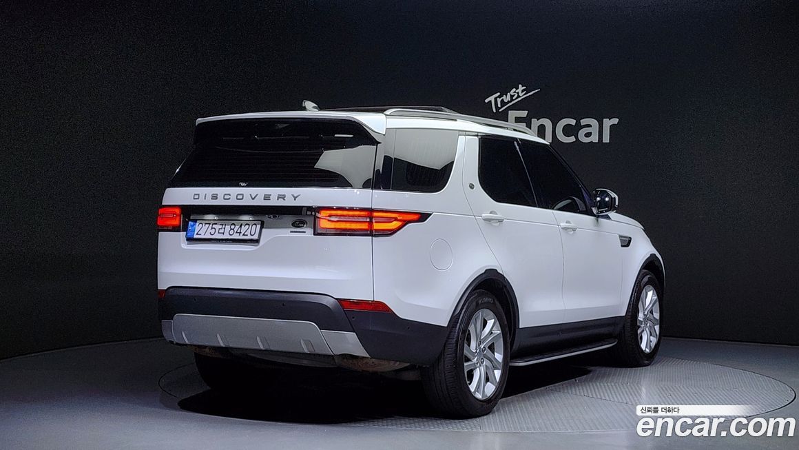 Land Rover Discovery 2019