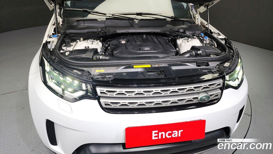 Land Rover Discovery 2019