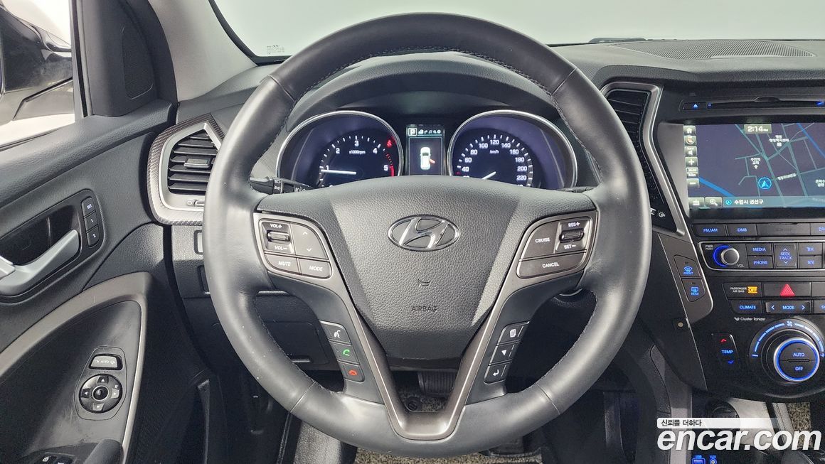 Hyundai Santafe 2016