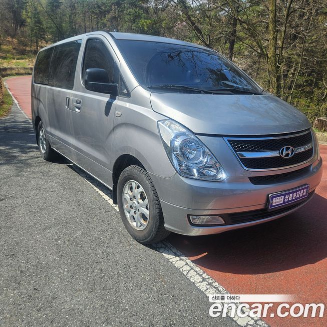 Hyundai Starex 2016