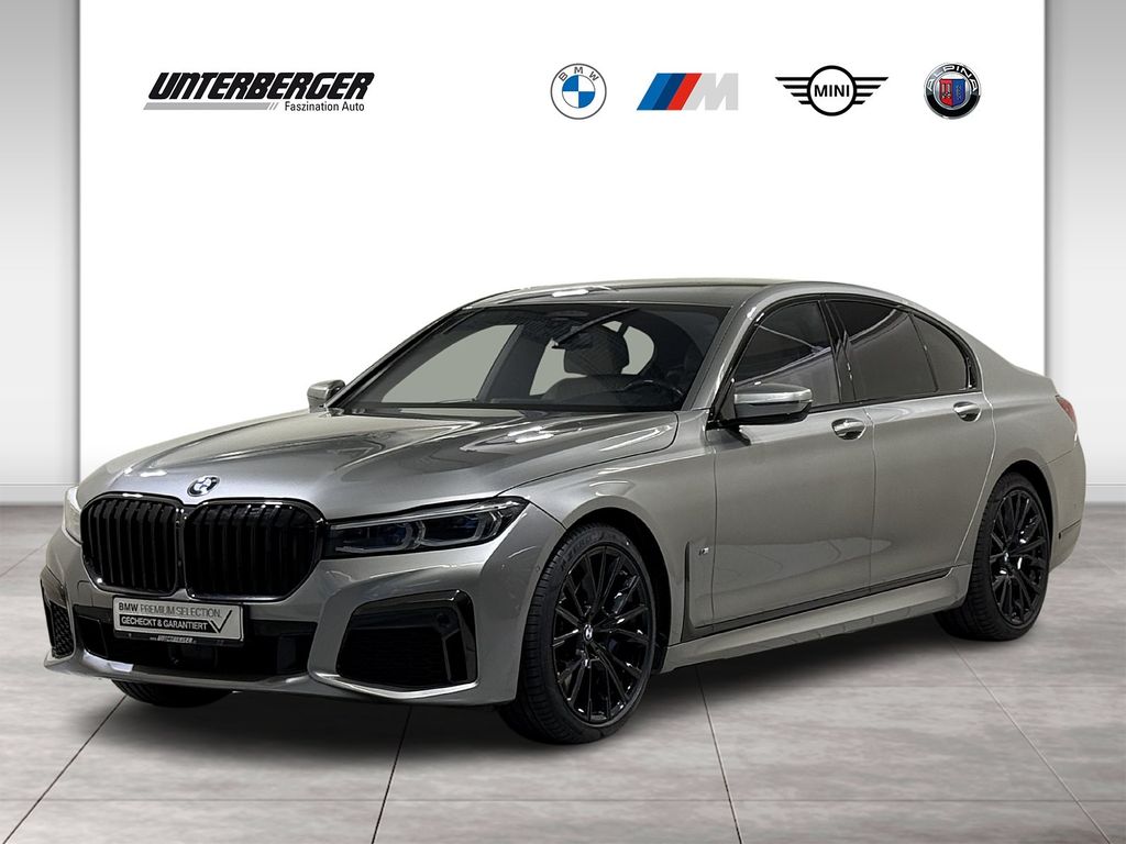 BMW 750 2022
