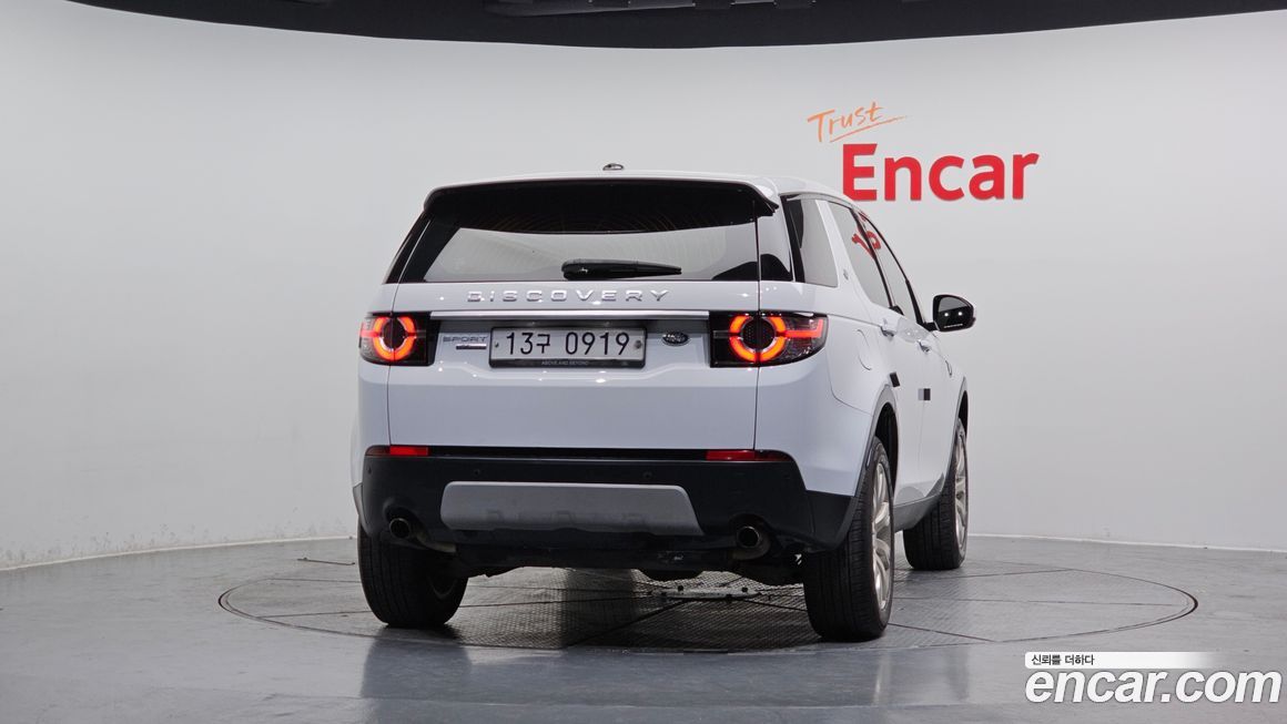 Land Rover Discovery Sport 2016