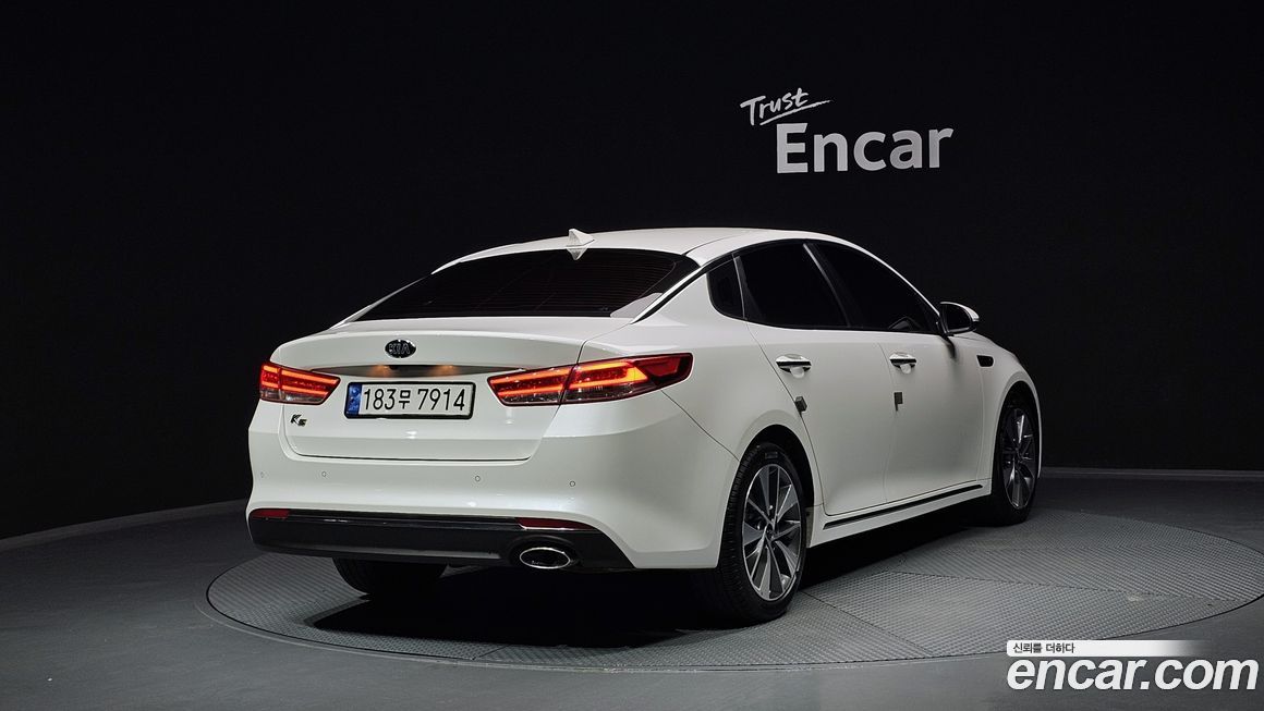 Kia K5 2016