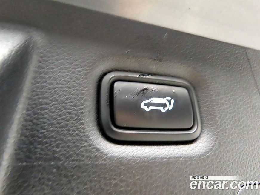 Hyundai Santafe 2022