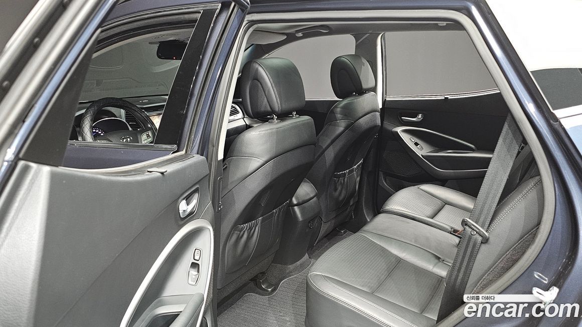 Hyundai Santafe 2015