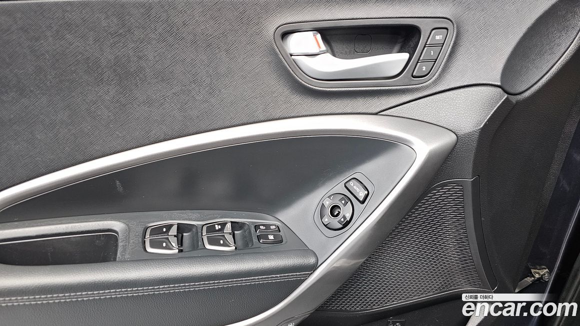 Hyundai Santafe 2015