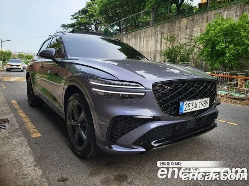 Genesis GV70 2025