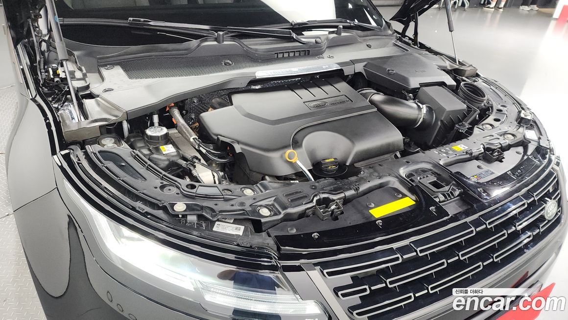 Land Rover Range Rover Evoque 2024