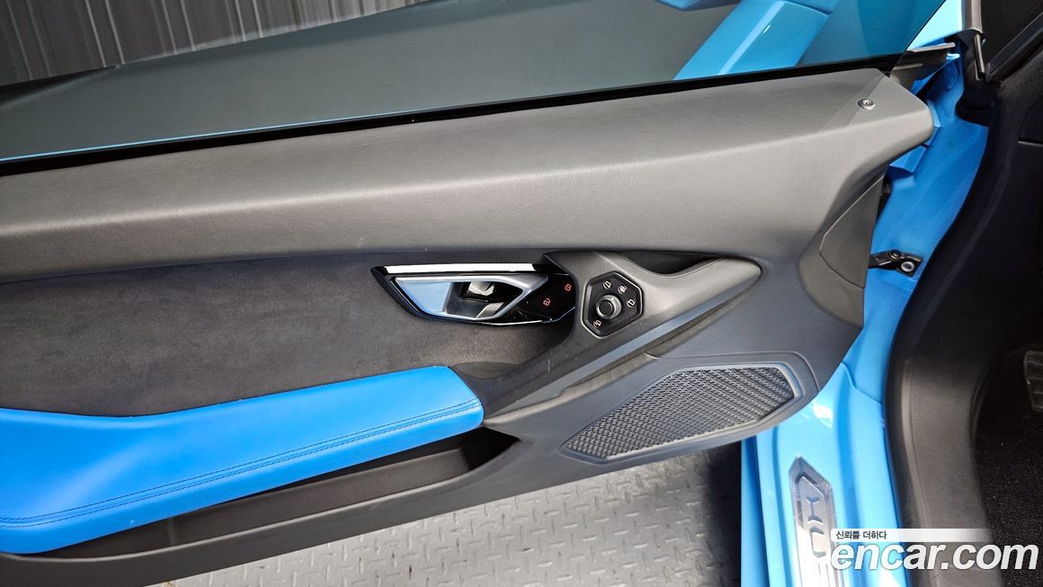 Lamborghini Huracan 2016