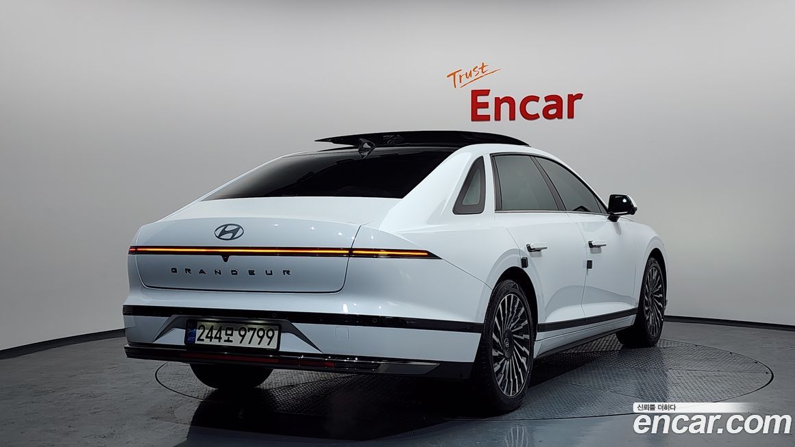 Hyundai Grandeur 2023