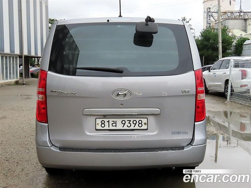 Hyundai Starex 2016