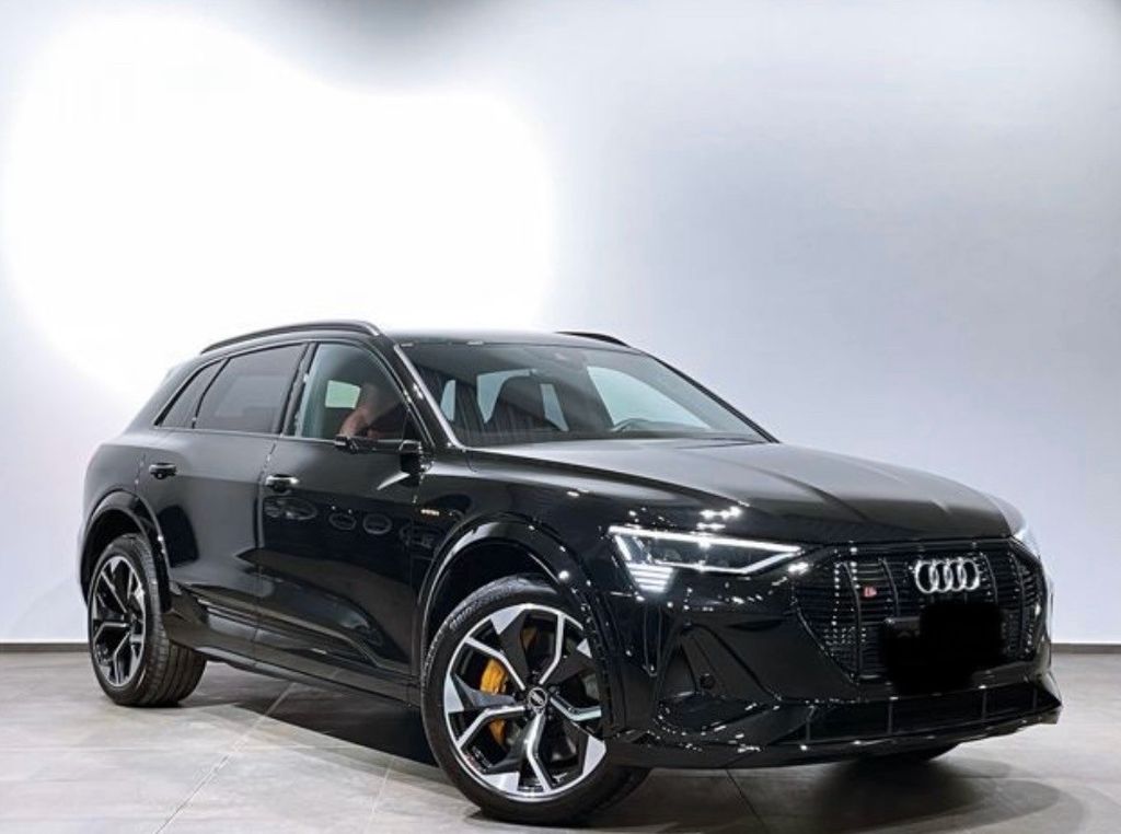 Audi e-tron 2021