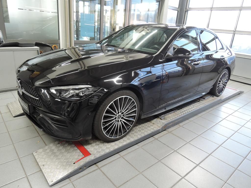 Mercedes-Benz C 300 2024