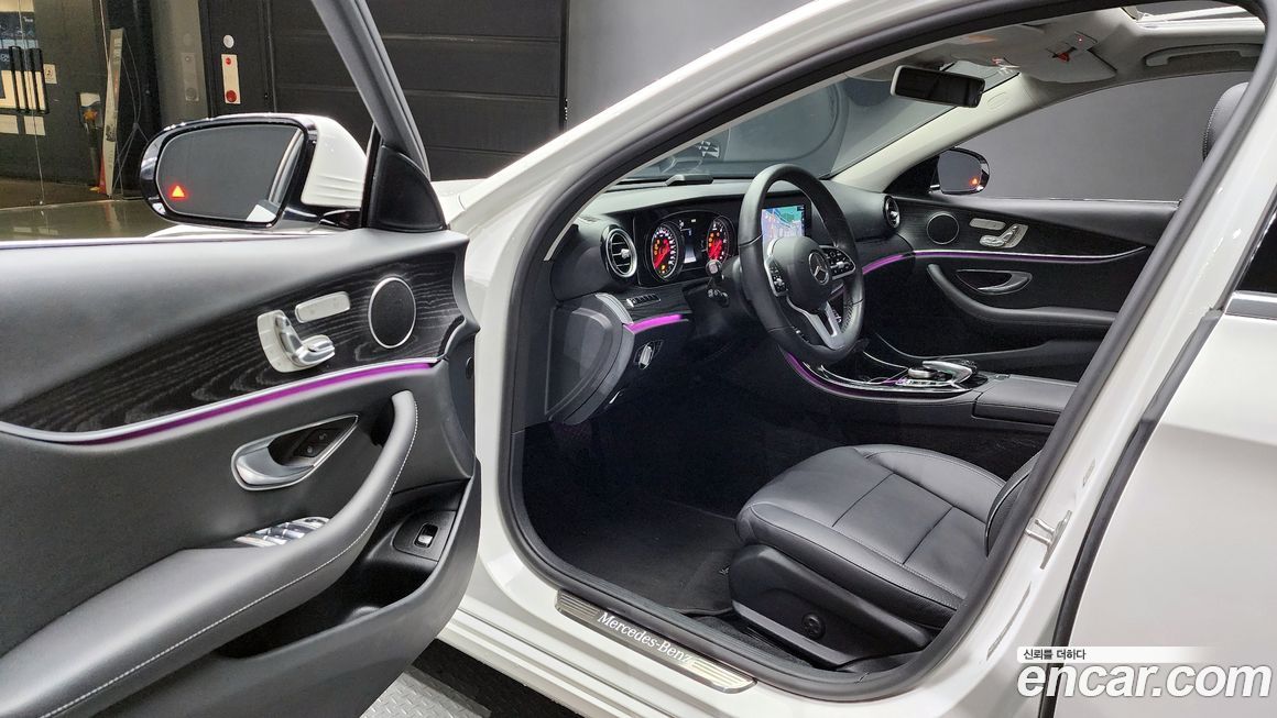 Mercedes-Benz E-Class 2020