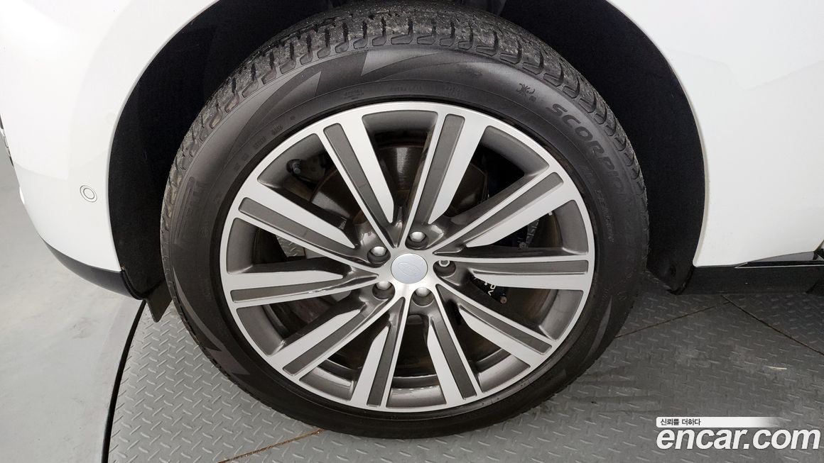 Land Rover Range Rover 2023