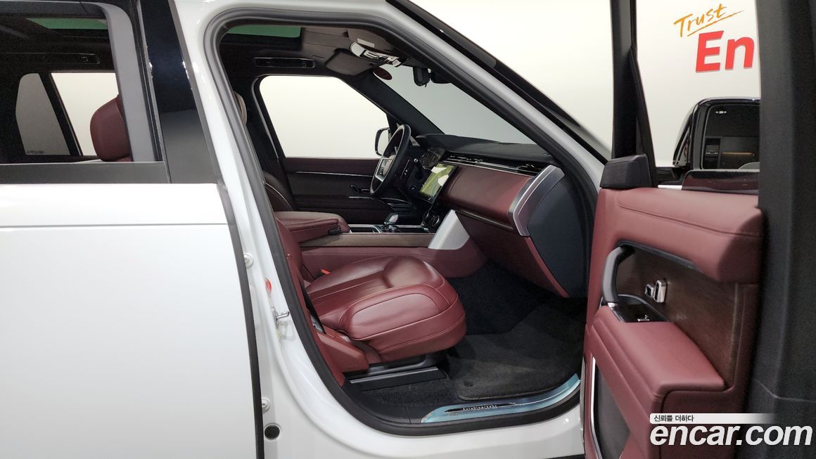 Land Rover Range Rover 2023