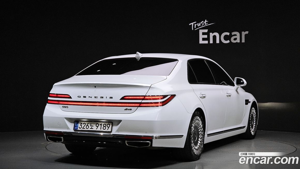 Genesis G90 2021