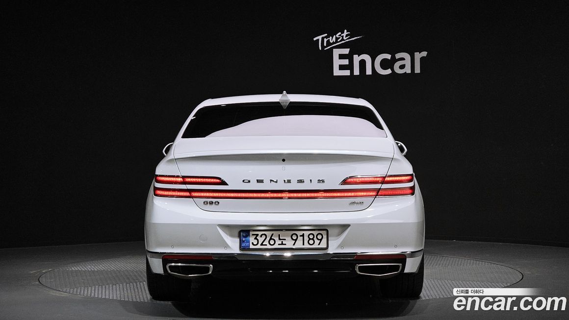 Genesis G90 2021